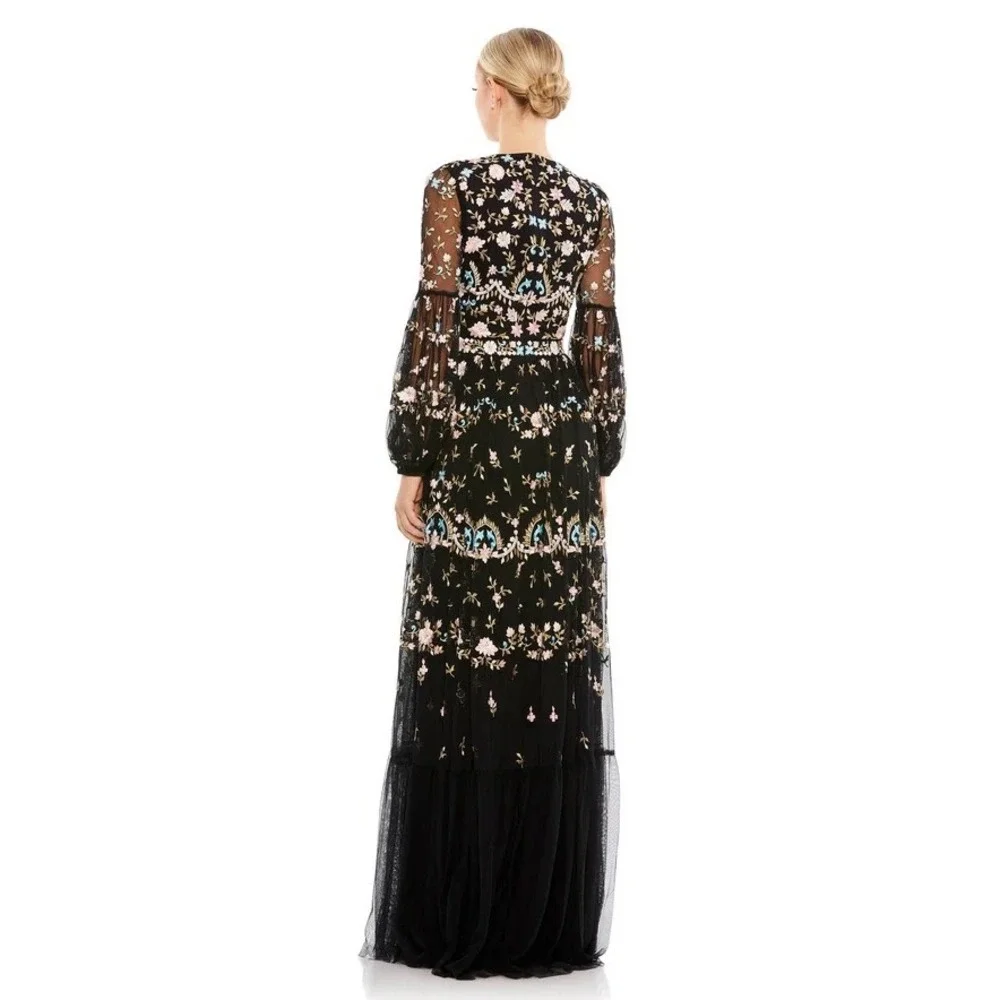 Mac‎ Duggal 35111 Black Floral Embroidered Mesh Maxi Gown Dress Size 8 NEW